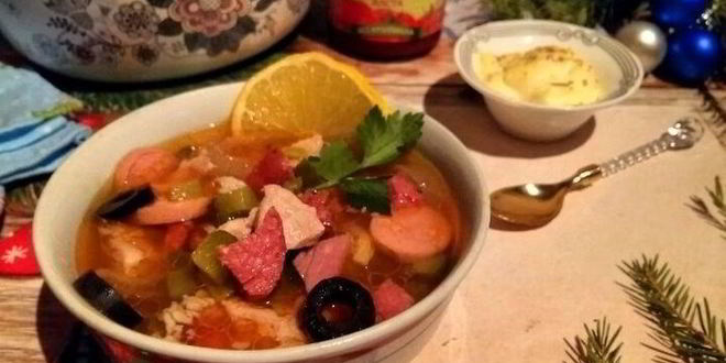 Рецепт солянки сборной мясной по-домашнему