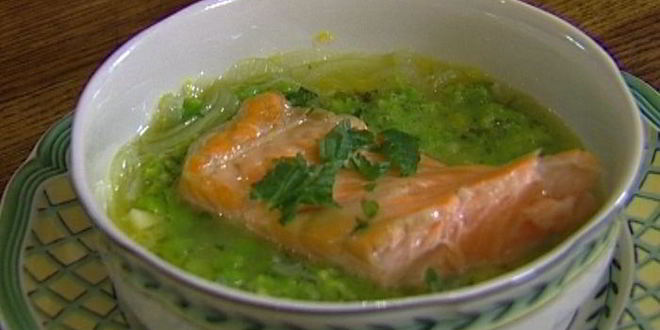 Рецепт семги с супом-пюре из зеленого горошка