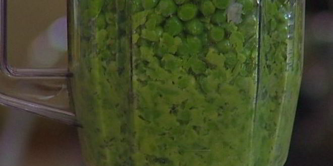 Рецепт семги с супом-пюре из зеленого горошка