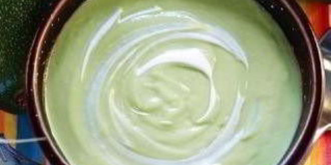 Рецепт Супа-пюре из авокадо с кабачком