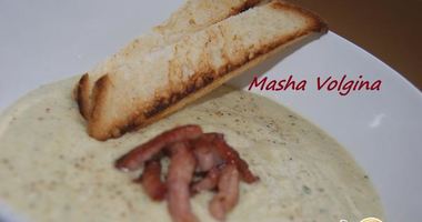 Рецепт Супа-пюре из кабачка с копченостями Нежный