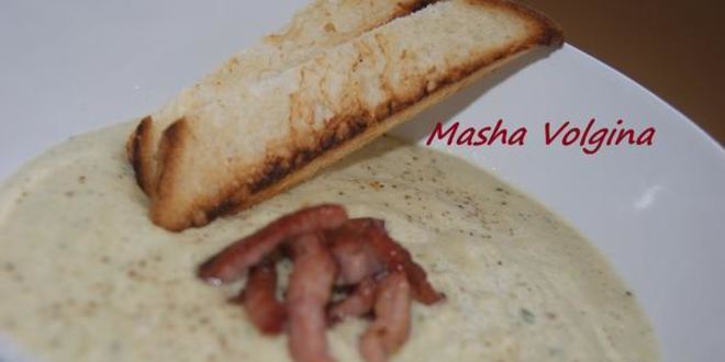 Рецепт Супа-пюре из кабачка с копченостями Нежный