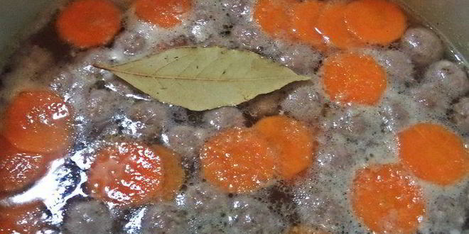 Рецепт супа с фрикадельками и блинными роллами