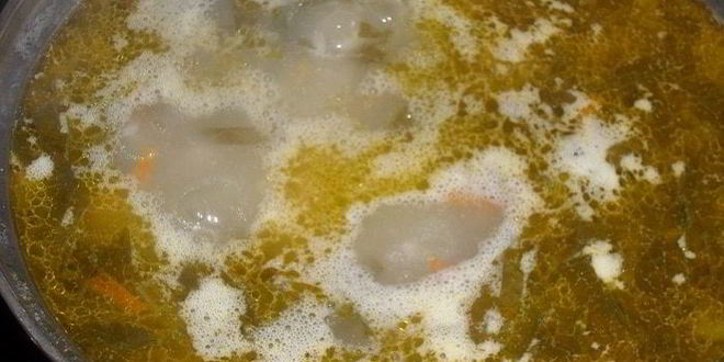 Рецепт супа с рисом, щавелем и фрикадельками