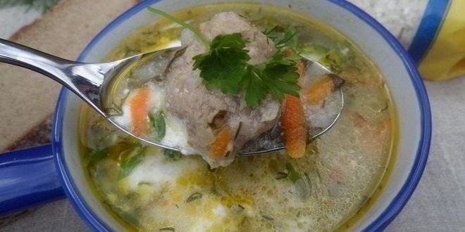 Рецепт супа с рисом, щавелем и фрикадельками