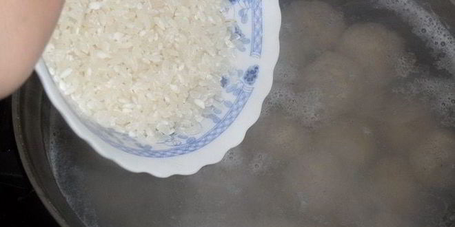 Рецепт супа с рисом, щавелем и фрикадельками