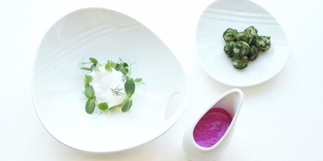 Рецепт Холодного свекольника со свежим огурцом и горячий картофель с укропом