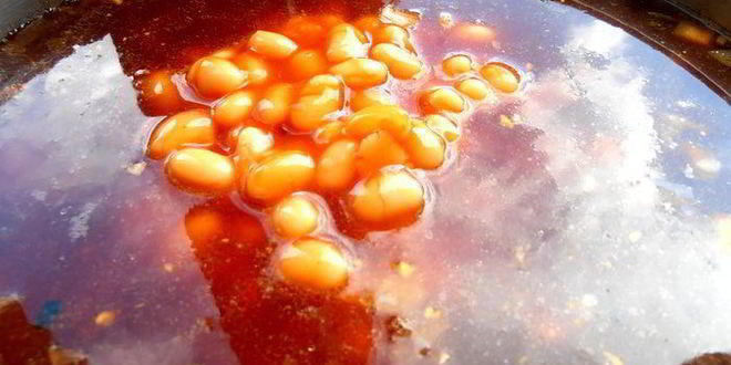 Рецепт латвийского свекольника с фрикадельками