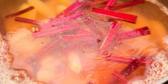 Рецепт свекольника холодного с ботвой