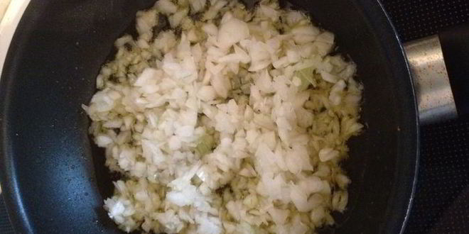 Рецепт свекольника с грибными пельмешками