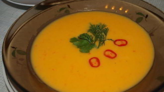 Рецепт острого сырного супа с йогуртом