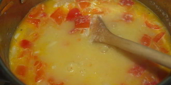 Рецепт острого сырного супа с йогуртом
