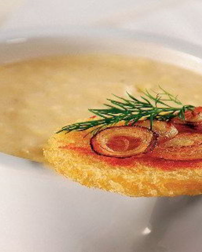 Рецепт сырного крема-супа с гренками