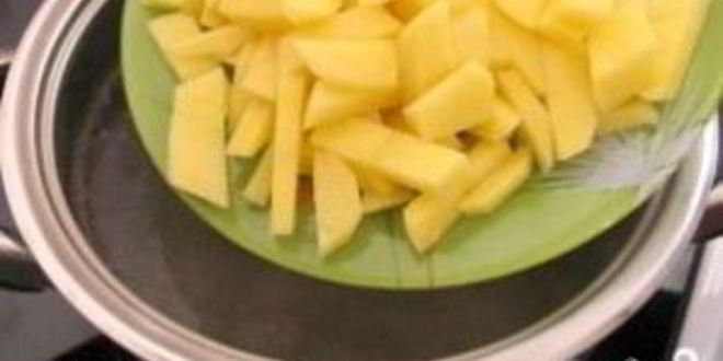 Рецепт сырного супа с копченостями