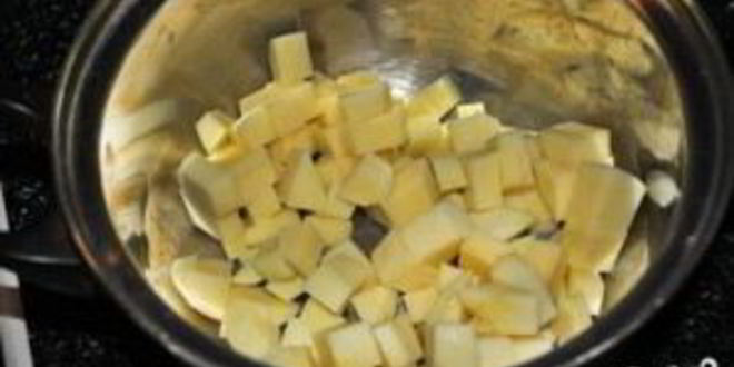 Рецепт сырного супа с шампиньонами и копченостями