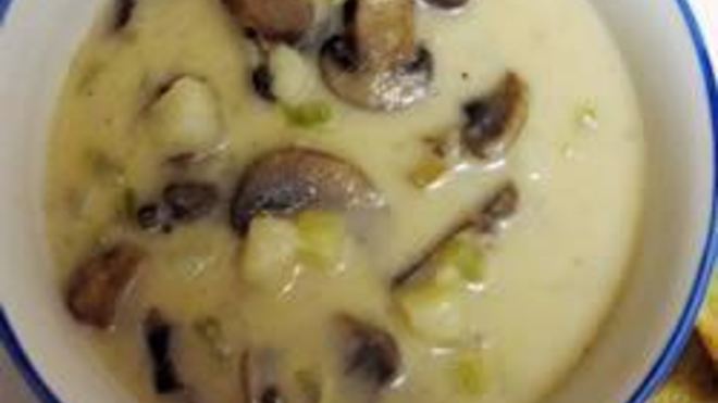 Рецепт сытного картофельного супа с шампиньонами