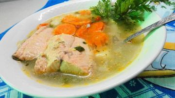 Рецепт Рыбного супа уха из кеты