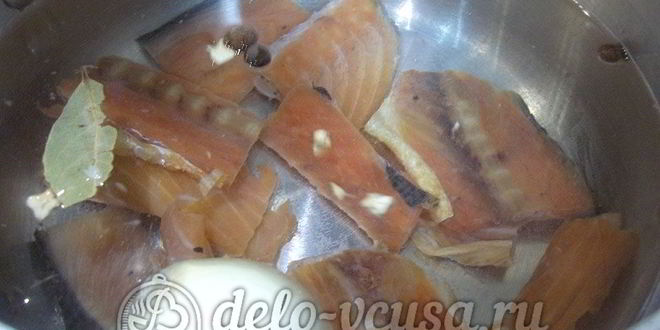 Рецепт ухи из хребтов семги