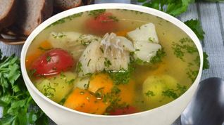 Рецепт Ухи из щуки с помидорами