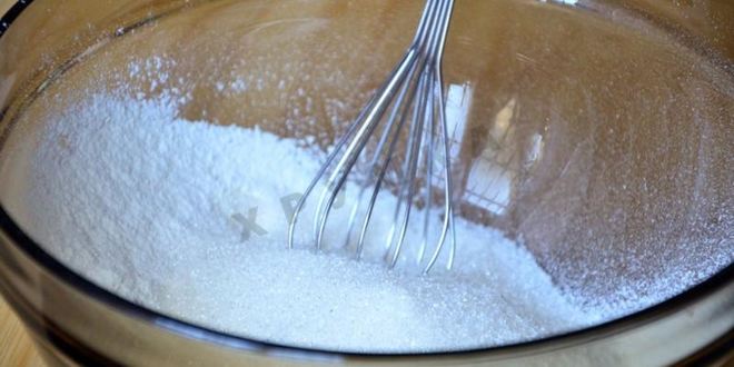 Рецепт блинчиков с начинкой под вишневым соусом