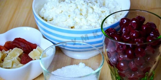 Рецепт блинчиков с начинкой под вишневым соусом