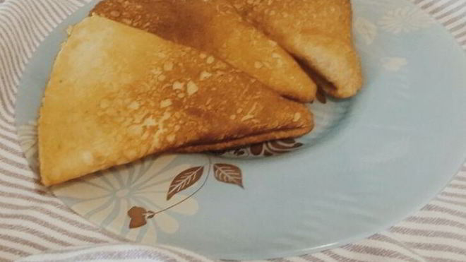 Рецепт блинчиков со сливочным соусом из шампиньонов