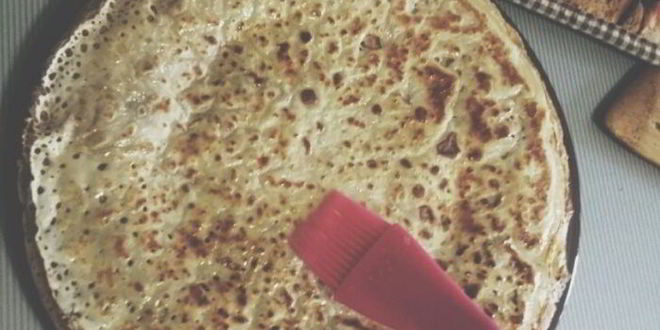 Рецепт блинчиков со сливочным соусом из шампиньонов