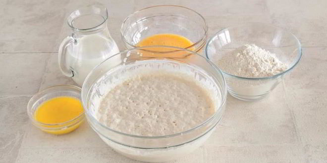 Рецепт блинов на дрожжах и сливках