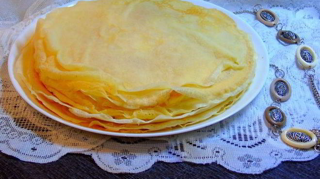 Рецепт блинов на двух видах молока