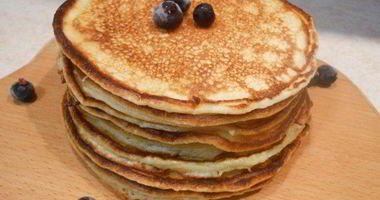 Рецепт Блинов на кефире с манкой