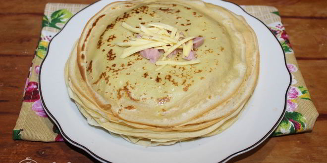 Рецепт блинов с ветчиной и сыром