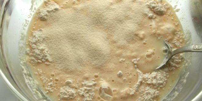 Рецепт дрожжевых блинов с манкой