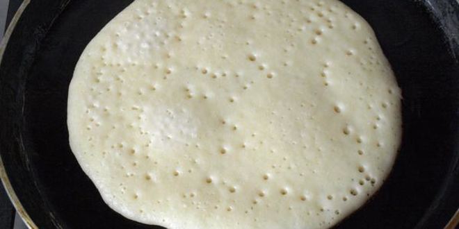 Рецепт дрожжевых блинов с манкой