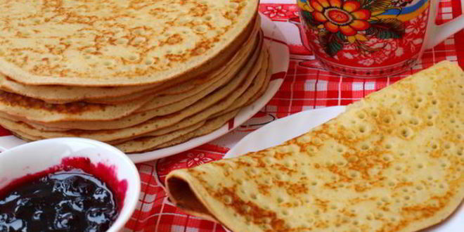 Рецепт дрожжевых блинов с манкой
