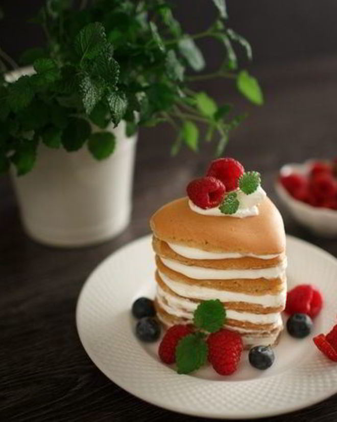 Рецепт нежных панкейков на ряженке
