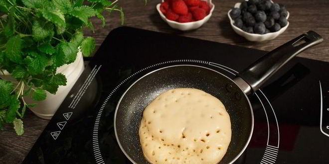 Рецепт нежных панкейков на ряженке