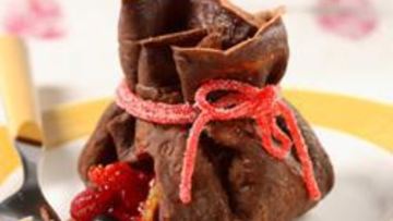 Рецепт Шоколадных блинчиков с фруктами