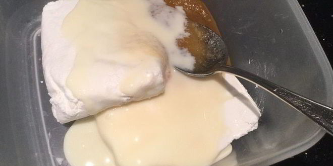 Рецепт шоколадных блинов с медовой облепихой