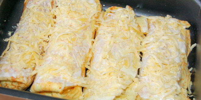 Рецепт яичных блинчиков с курицей и грибами