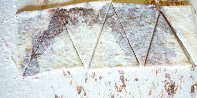 Рецепт булочек и рогалики зебра с шоколадной прослойкой