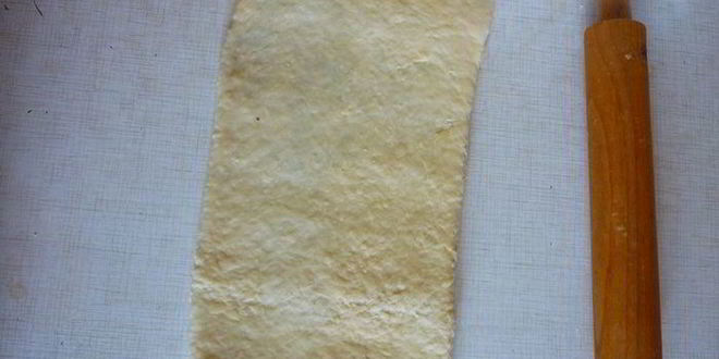 Рецепт булочек и рогалики зебра с шоколадной прослойкой