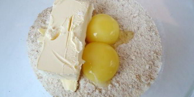 Рецепт булочек с кокосом и миндальным штрейзелем