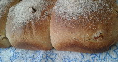 Рецепт Булочек-саечек цельнозерновых с изюмом