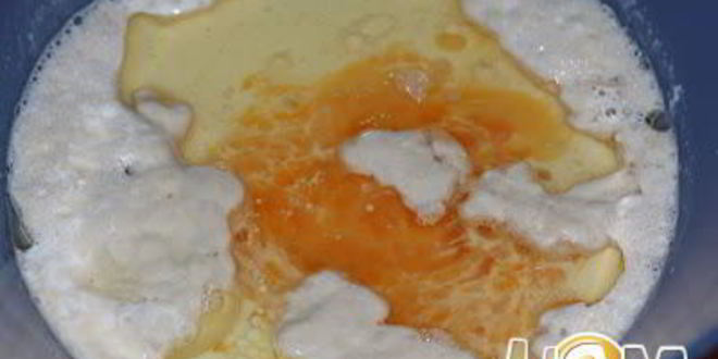 Рецепт булочек цветочки с изюмом и курагой