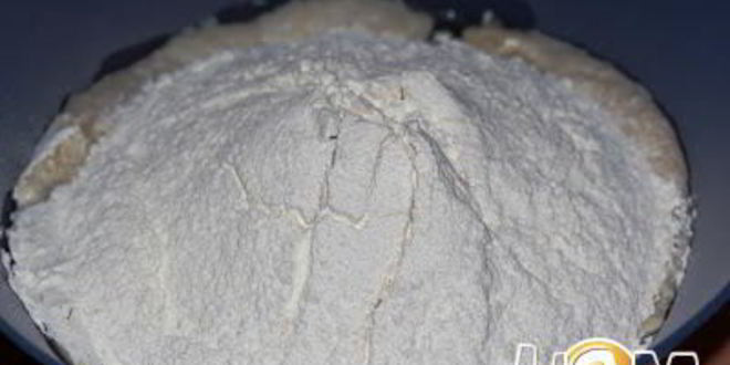 Рецепт булочек цветочки с изюмом и курагой