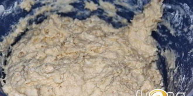 Рецепт булочек цветочки с изюмом и курагой