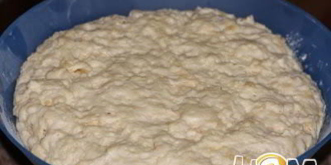 Рецепт булочек цветочки с изюмом и курагой