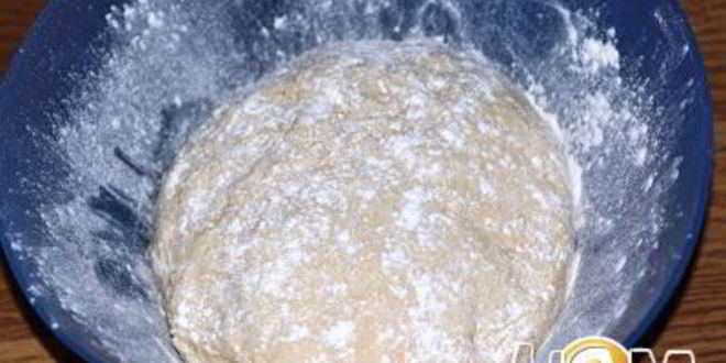 Рецепт булочек цветочки с изюмом и курагой