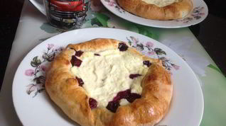 Рецепт Ватрушек с сюрпризом