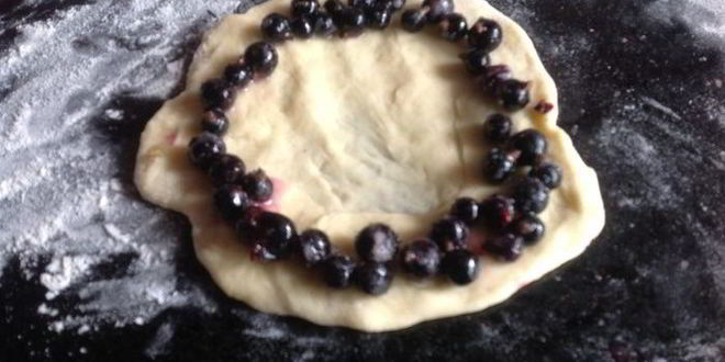 Рецепт ватрушек с сюрпризом